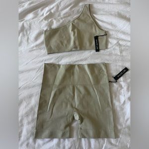 SET Active Sculptflex biker short and one shoulder top